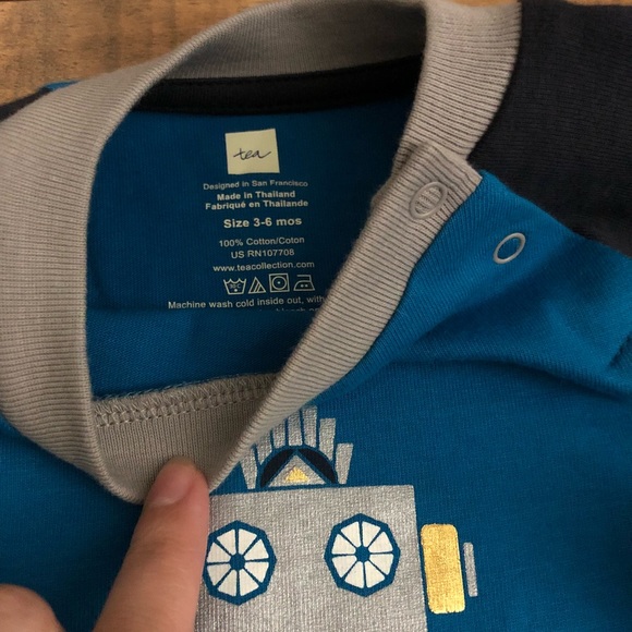 NWT tea collection romper 3-6 months - Picture 2 of 3